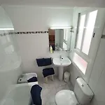 Montserrat Отель 2*