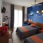 Montserrat Отель 2*