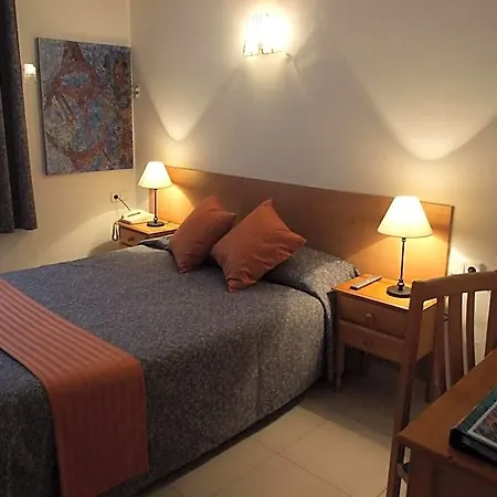 Hotel Montserrat