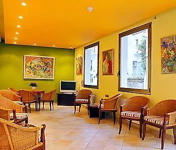 Montserrat Hotel