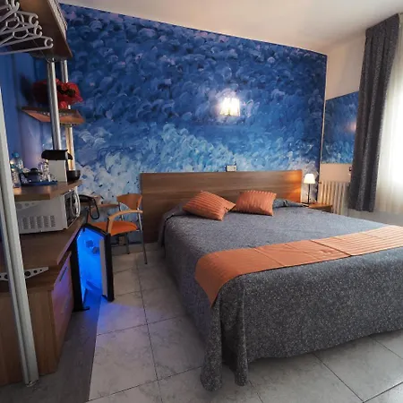 Montserrat 호텔 2*