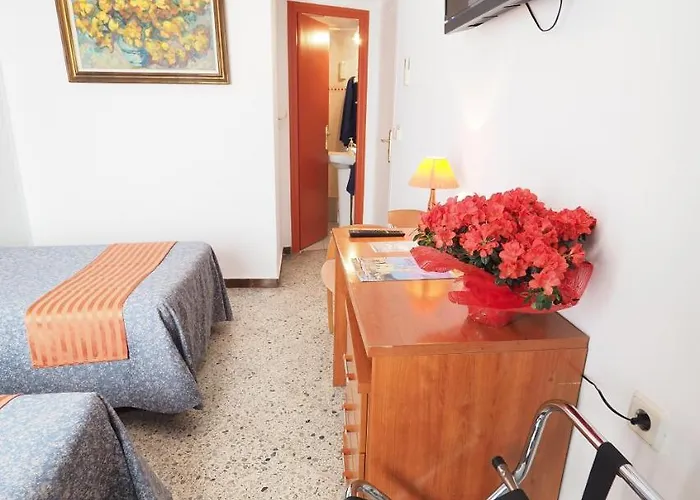 Hotel Montserrat Sitges