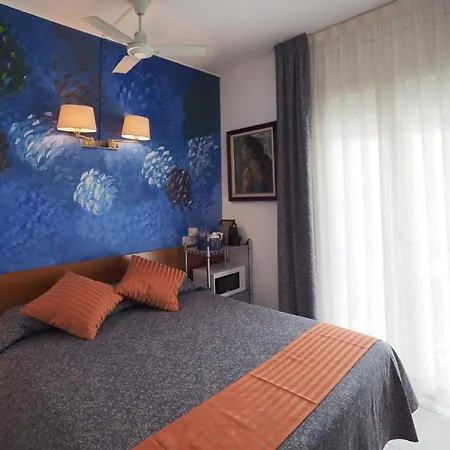 Montserrat 2* Sitges