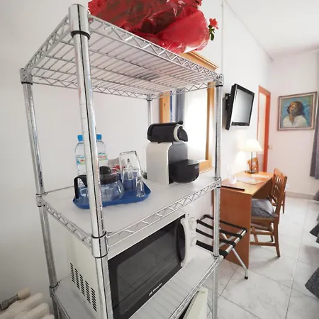 Montserrat 2* Sitges