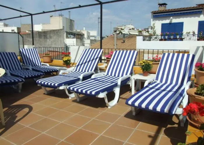 Montserrat Otel Sitges